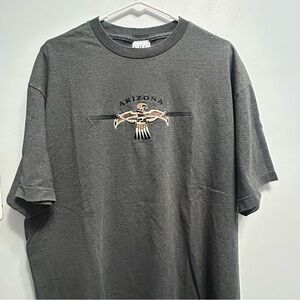 Vintage 90s Arizona Embroidered Hawk/Knifewing Souvenir Tshirt Adult sz XL